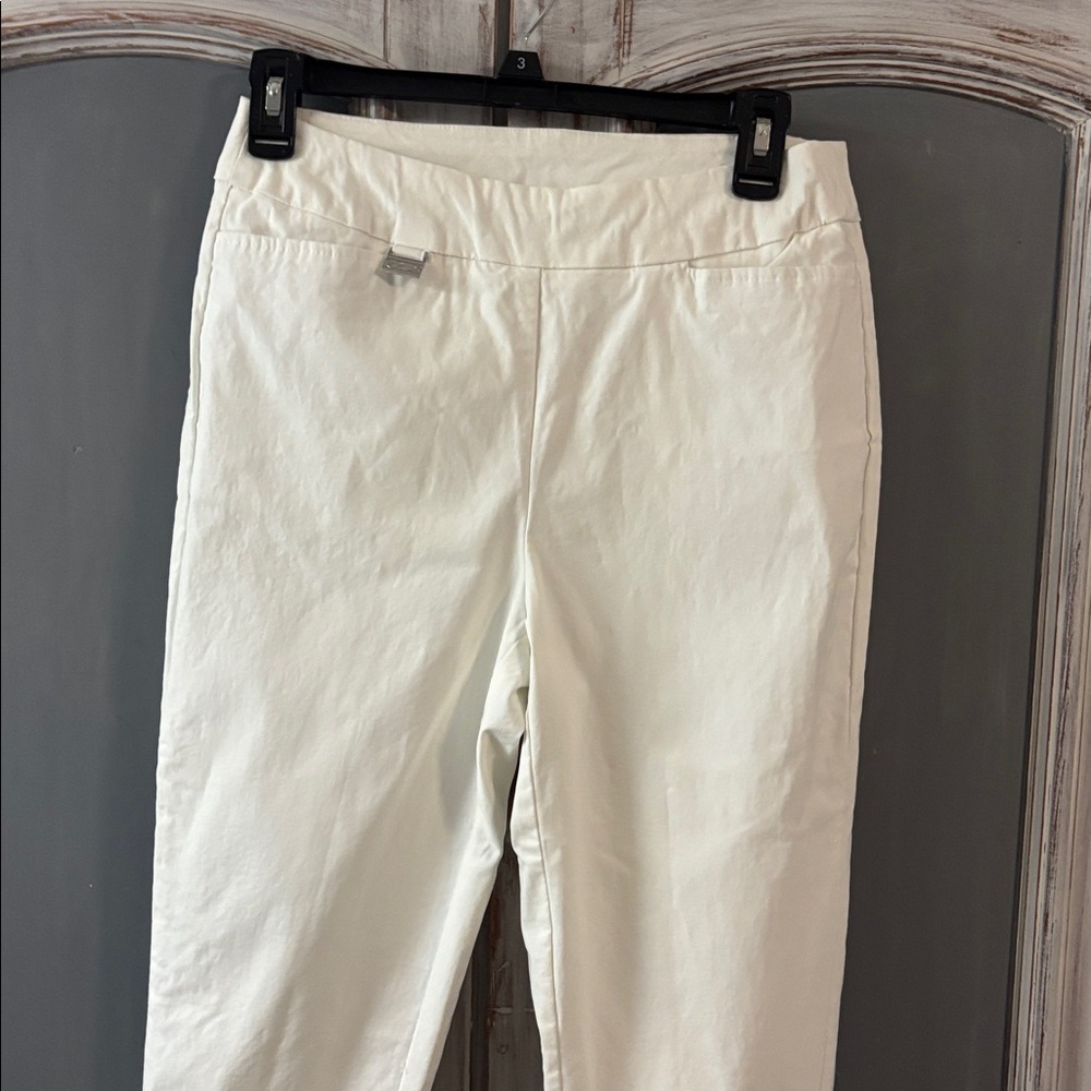 Lulu-B Elegant White Apparel - Picture 2 of 8